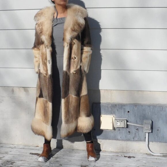 Fox + Muskrat + Mink Fur Coat - Picture 3 of 10